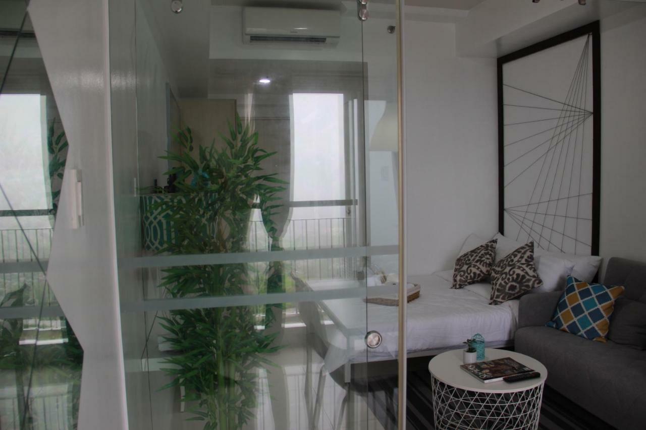 Smdc Wind Residences Tagaytay With Balcony 19Th Floor Tagaytay City Luaran gambar