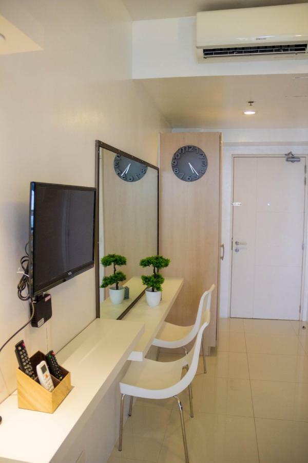 Smdc Wind Residences Tagaytay With Balcony 19Th Floor Tagaytay City Luaran gambar